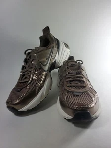 New Nike Women's V2K Run Shoes - Brown FD0736-202 Women's Sz 8 US New - Picture 1 of 7