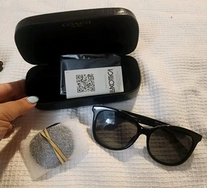 COACH HC8271U 500287 Black Square Women's 57 mm Sunglasses - Picture 1 of 7