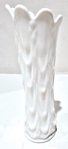 Vintage Fostoria Swung Vase Frisco White Milk Glass ~ 9.5"~Star Pattern Base~EUC - Picture 1 of 5