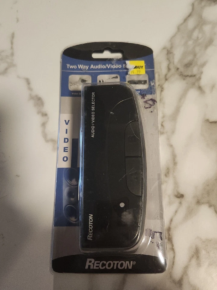 Recoton 2-Way S-Video Audio/Video Selector Switch Box Vs1002 Vintage Video - Image 1 of 4