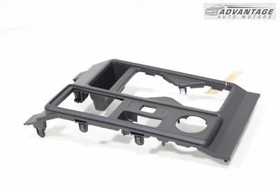 Consola Nissan Pathfinder 2022-2023 palanca de cambios y portavasos moldura panel de cubierta OEM Foto 1 de 4