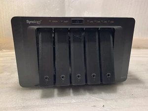 Synology DS1515+ NAS | No HDD w/ power cord - Afbeelding 1 van 8
