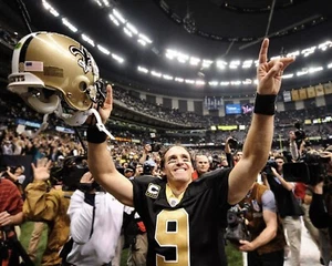 Drew Brees Super Bowl XLIV Win New Orleans Saints 8x10 NFL Football Photo - Picture 1 of 1