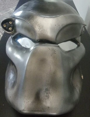 predator bio mask, Resin Casted From Original Movie Prop!   - Image 1 of 4