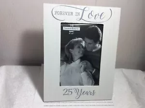 MARCO DE FOTOS 25 ANIVERSARIO Nuevo en caja de regalo Madera Blanca Sostiene Imagen de 4” por 6” - Imagen 1 de 3