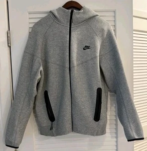 Felpa con cappuccio Nike Sportswear Tech Fleece Windrunner full zip piccola grigia FB7921 063 - Foto 1 di 10