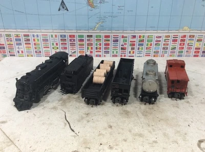 Lionel 1503WS Postwar - Set  2055  Steam Engine   Freight Cars O Gauge / 027 - Image 1 of 4