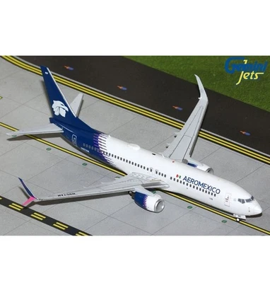 GEMINI JETS AEROMEXICO BOEING B737-800W 1:200 DIECAST MODEL G2AMX1387 IN STOCK - Image 1 of 4