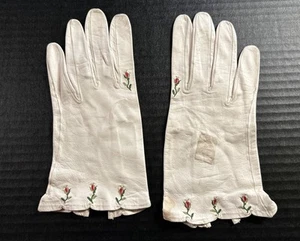 Vintage 'Real Kid' Leather Embroidered White Gloves - Size 7-1/4 -Made in France - Picture 1 of 6