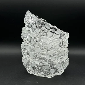 Four Mikasa Crystal Carmen Pattern Round Bowls 5.25 X 2.25 Inch Flower Pattern - Picture 1 of 6
