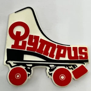Olympus Roller Skate Plastic Pin Badge circa 70s 80s Rink Skating Disco Promo - Picture 1 of 2
