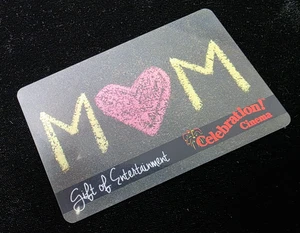 Studio C! Tarjeta de regalo de cine de celebración $30,00 - Imagen 1 de 1
