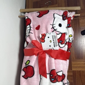 Hello Kitty plush throw blanket apple fruit design new w tags - Picture 1 of 5