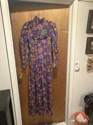 Maxi Vestido Vintage Hecho a Mano Pradera Billow Floral Hippie Festival Boho en Niveles Foto 1 de 3