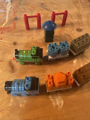 Mega Bloks Thomas & Friends #10601  & #10602 Train A14 - Image 1 of 4