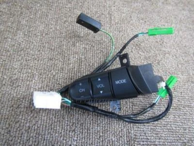 HONDA FIT RS DBA-GE8 SWITCH ASSY. AUDIO VOL. CH MODE 36770-TF0-407 STEERING JDM - Image 1 of 4