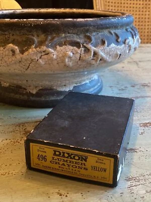 Dixon Brown Lumber Crayons 496 9 crayons - Image 1 of 4