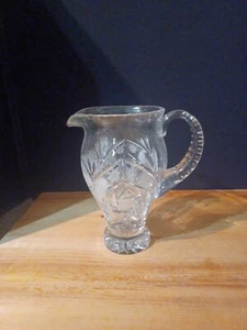 VINTAGE HEAVY ETCHED AND DIAMOND CUT LEAD CRYSTAL 8.5" PITCHER - Bild 1 von 7
