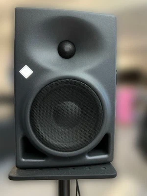 Active Studio Monitors Neumann KH 120 A - Near Field Monitors (Pair) - Image 1 of 4