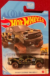 HOT WHEELS '19 CHEVY SILVERADO TRAIL BOSS LT GREEN 80/250. SEE COMBINED OFFERS! - Picture 1 of 1