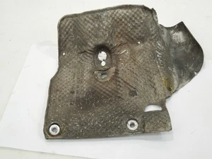 VW Passat 3B B5 OS Right Gearbox Mount Heat Shield 8D0399300K - Picture 1 of 7