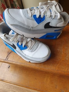 Nike Air Max Trainers Kids Size 1 white / blue accent - Picture 1 of 7
