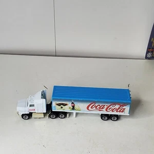 Coca-Cola Super Rigs Hard Working Polar Bear Logo Matchbox Semi Truck 35221 1:64 - Picture 1 of 14