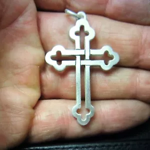 MJG CIONDOLO CROCE CELTICA ARGENTO STERLING. 2"." + CATENA. CHITARRISTA. BIKER - Foto 1 di 2
