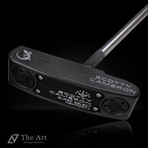 SCOTTY CAMERON 2023 SUPER SELECT NEWPORT PLUS Lucky Gecko Black Diamond Neck - Picture 1 of 12