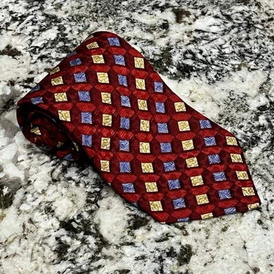 Corbata de seda italiana vintage Paul Fredrick geométrica hecha a mano en EE. UU. Foto 1 de 4