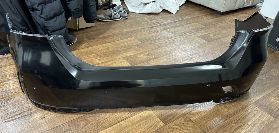 BMW 540I XDrive G60 2024-2025 OEM CUBIERTA PARACHOQUES TRASERO Foto 1 de 4