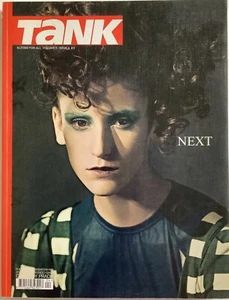 📗TANK MAGAZINE VOL 5 ISSUE 4 LONDON ENGLAND (NEXT) PAPERBACK – JANUARY 1, 2008 - Bild 1 von 15