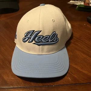Carolina Tar Heels Top Of The World Hat Stretch Size Medium - Picture 1 of 6