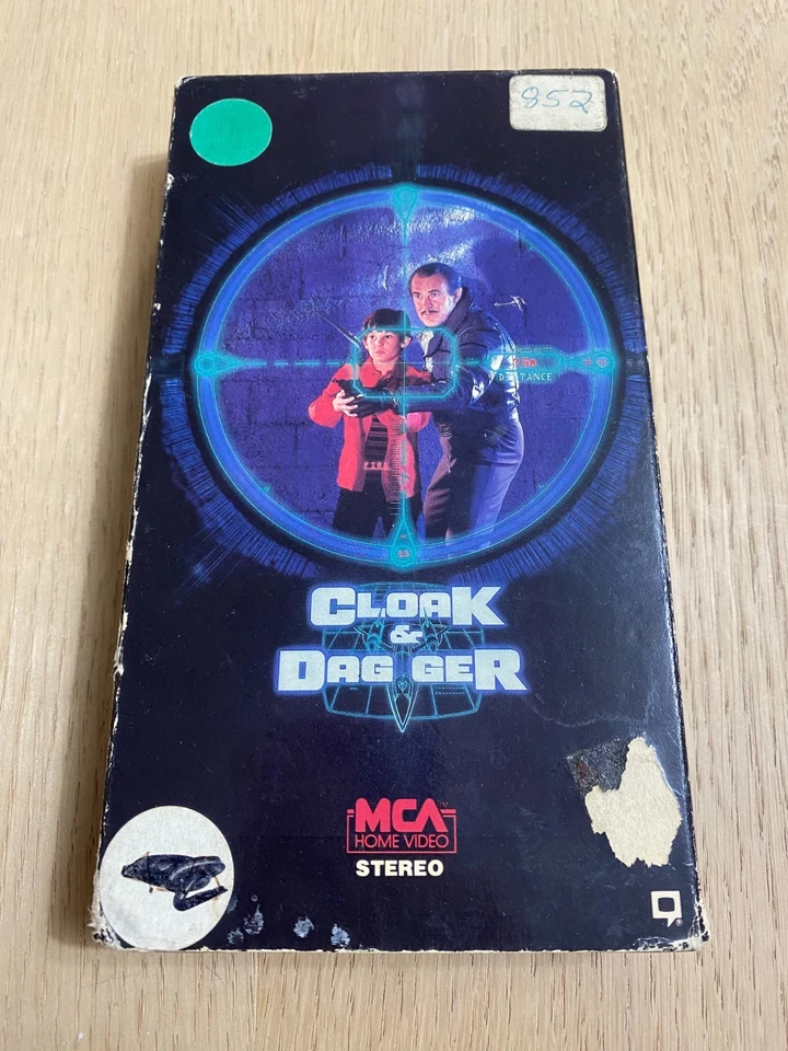 Cloak & Dagger 1984 PG VHS Dabney Coleman Tested Rare Cult Classic 80s Action - Image 1 of 4