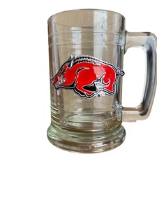 Emblema de peltre de taza de vidrio Arkansas Razorback 2001 - Imagen 1 de 6