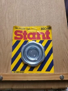 Stant 11088 Engine Oil Filler Cap (BSO 88) Closed PCV System Type - Picture 1 of 2