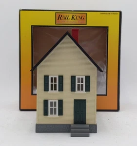 MTH 30-9023 Row House Yellow w/ Green Shutters EX/Box - Picture 1 of 6