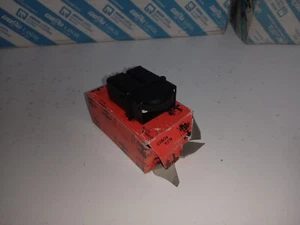 POTENZIOMETRO REGOLATORE LUCI PER ALFA 75 NUOVO ORIG. A161084303400 - Foto 1 di 5