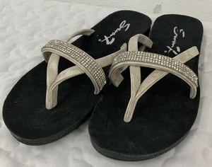 Seven7 Womens Bondi Caramel Faux Leather Embellished Thong Sandals Sz 7 Summer! - Picture 1 of 6