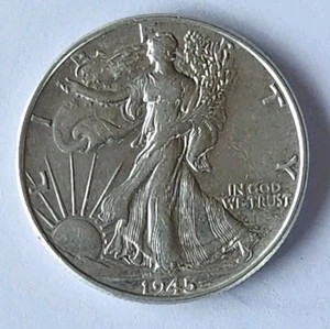 1945 Walking Liberty Half Dollar AU-XF DETAIL 90% SILVER - Picture 1 of 2