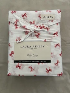 NEW 4pc Laura Ashley Queen Sheet Set Christmas Holiday BOUNCY BOWS Red & White - Picture 1 of 4