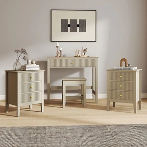 Tocador, taburete y par de mesitas de noche con 3 cajones - Gama Hales Taupe - Imagen 1 de 6