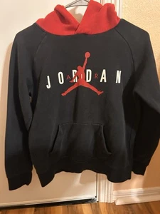 Boys Nike Air Jordan Jumpman Red Black Pullover Hooded Sweatshirt Hoodie Medium - Picture 1 of 2
