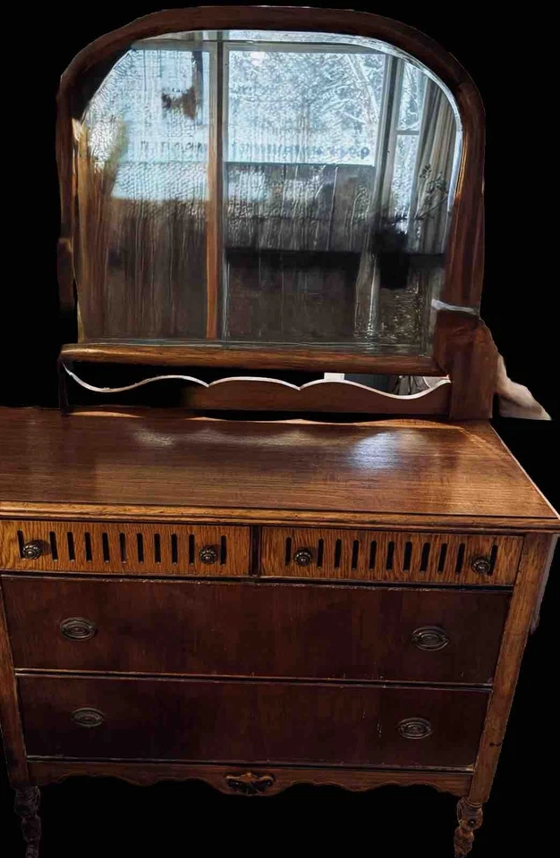 Cómoda vintage de roble con cajones, ruedas, espejo Foto 1 de 4