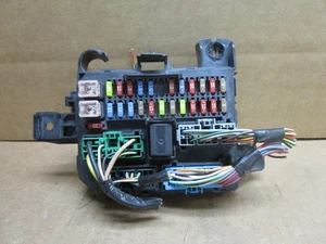 01 02 03 Ford Escape Interior Cabin Fuse Box Relay Block 2001-2003 2l8414n068aa - Picture 1 of 6