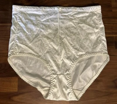 NWOT Heavenly Secrets Shapewear Hi Waist Full Brief Shapewear Panties 3X - Image 1 of 4