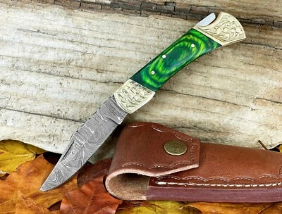 Navaja de bolsillo plegable de acero Damasco con mango de madera de latón + funda de cuero  Foto 1 de 4