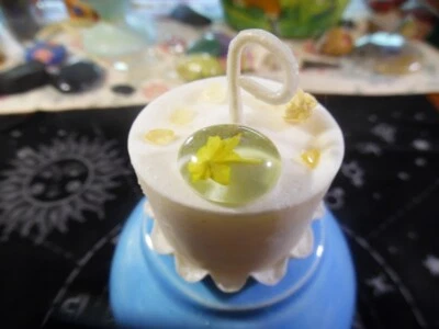 Vela de mesa adivinatoria con bola de cristal, jazmín, citrino, cuarzo Foto 1 de 4