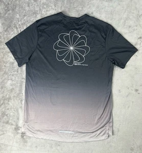 Nike Running T-Shirt Mens Medium Dry Miler Printed Dri Fit Swoosh CT7804-056 - Picture 1 of 8