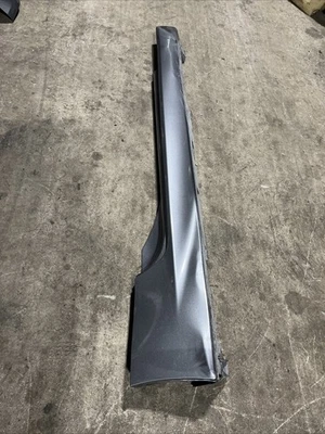 2009-2020 Nissan 370Z Right Passenger Side Skirt Rocker Panel Molding 1455 OEM - Image 1 of 4